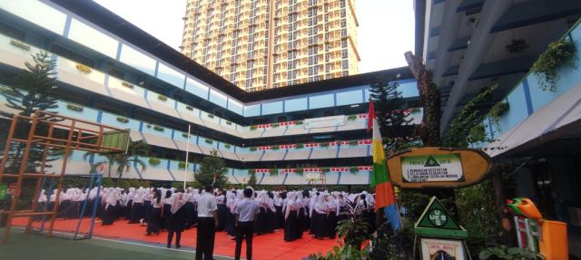 WELCOME TO SMP NEGERI 216 JAKARTA